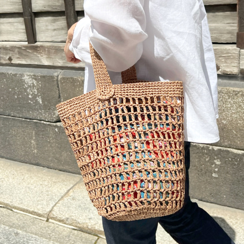 一点物 ラフィア カゴバッグ 心もとない