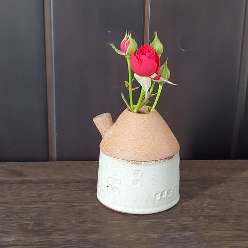 一輪挿し 花器 小さな家 置物 陶器の贈り物 一輪挿し・花瓶 一輪挿し 花器 小さな家 置物 陶器の贈り物 一輪挿し・花瓶
