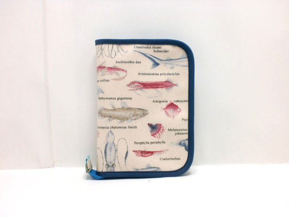 文庫本サイズの手帳・ブックカバー『海のなかまたち』 1枚目の画像