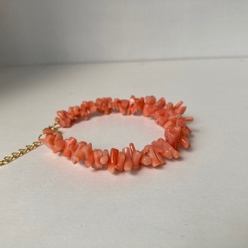 ピンク珊瑚のヤタラブレスレット.ピンクグラデーションビビットな