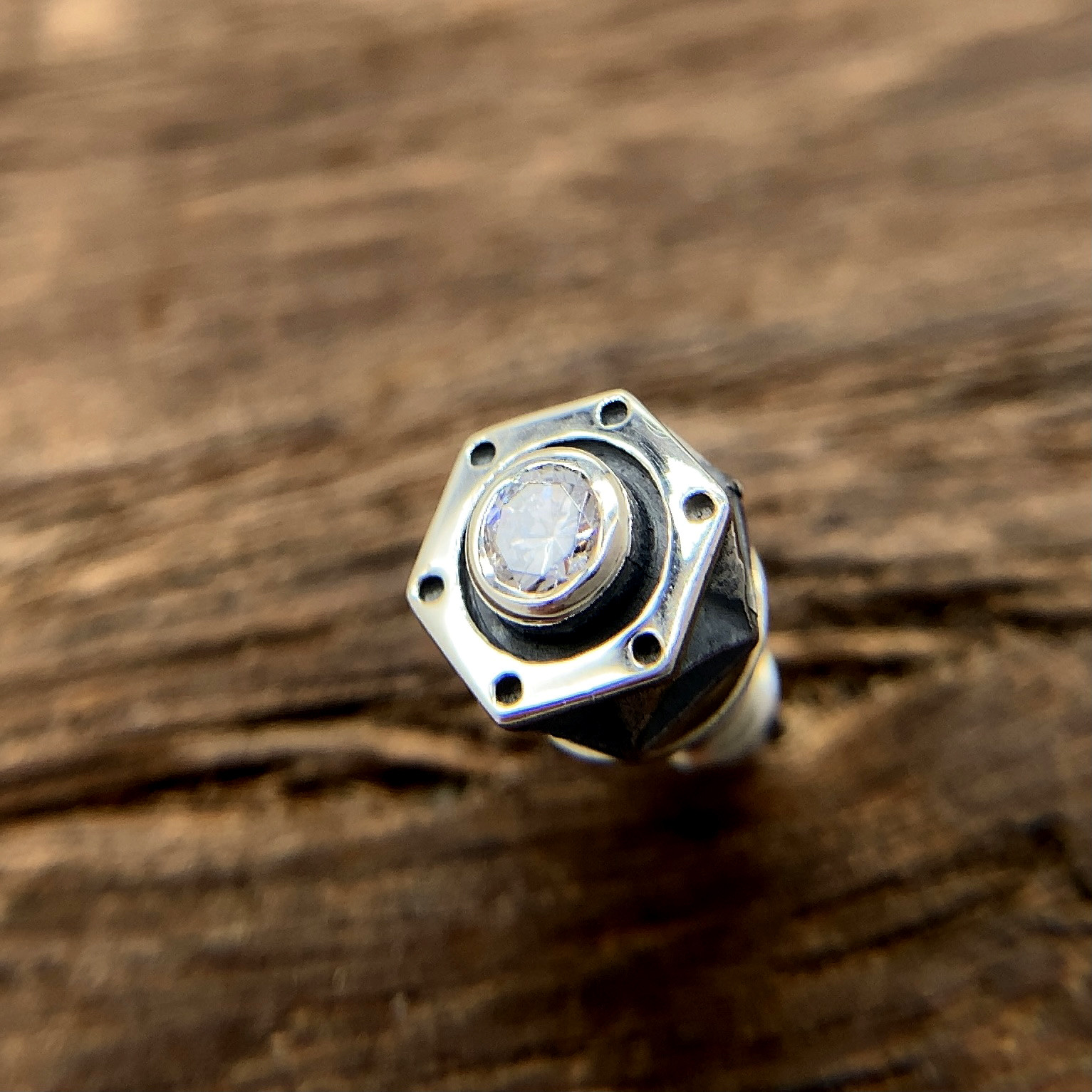 クリア シルバーピアス メンズ/シルバー925 片耳/セカンドピアス つけっぱなし/男性へのプレゼント/pe39