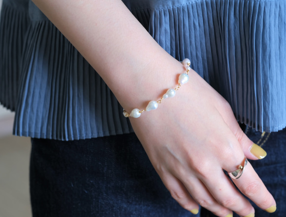 Sérstö perla bracelet：バロックパールブレスレット　アシンメトリーデザイン 7枚目の画像