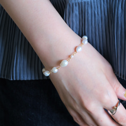 Sérstö perla bracelet：バロックパールブレスレット　アシンメトリーデザイン 8枚目の画像