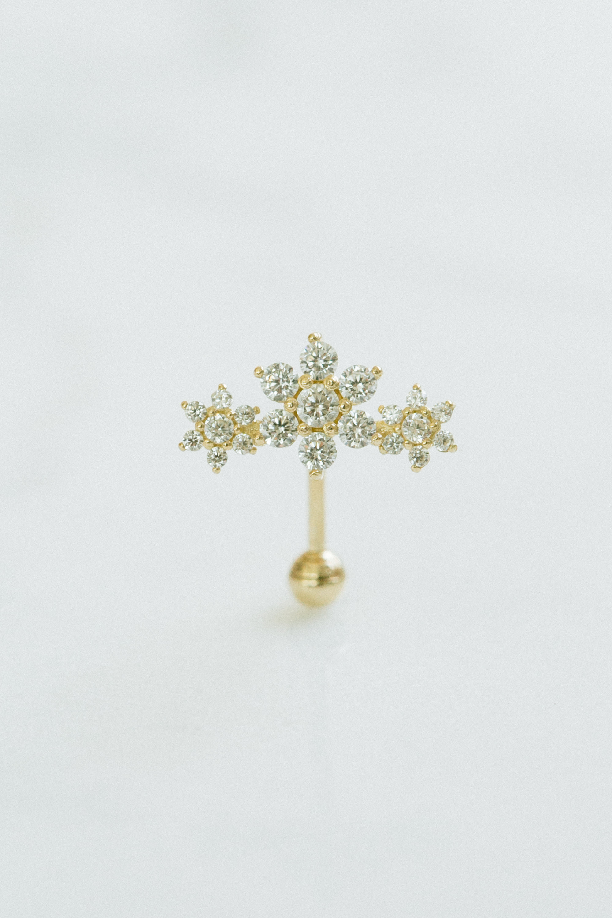 14K金 ゴールド Cz 花 ヘリックス アイブロウ イヤーロブ ロック ダイス バナナバーベル そピアス イヤリング