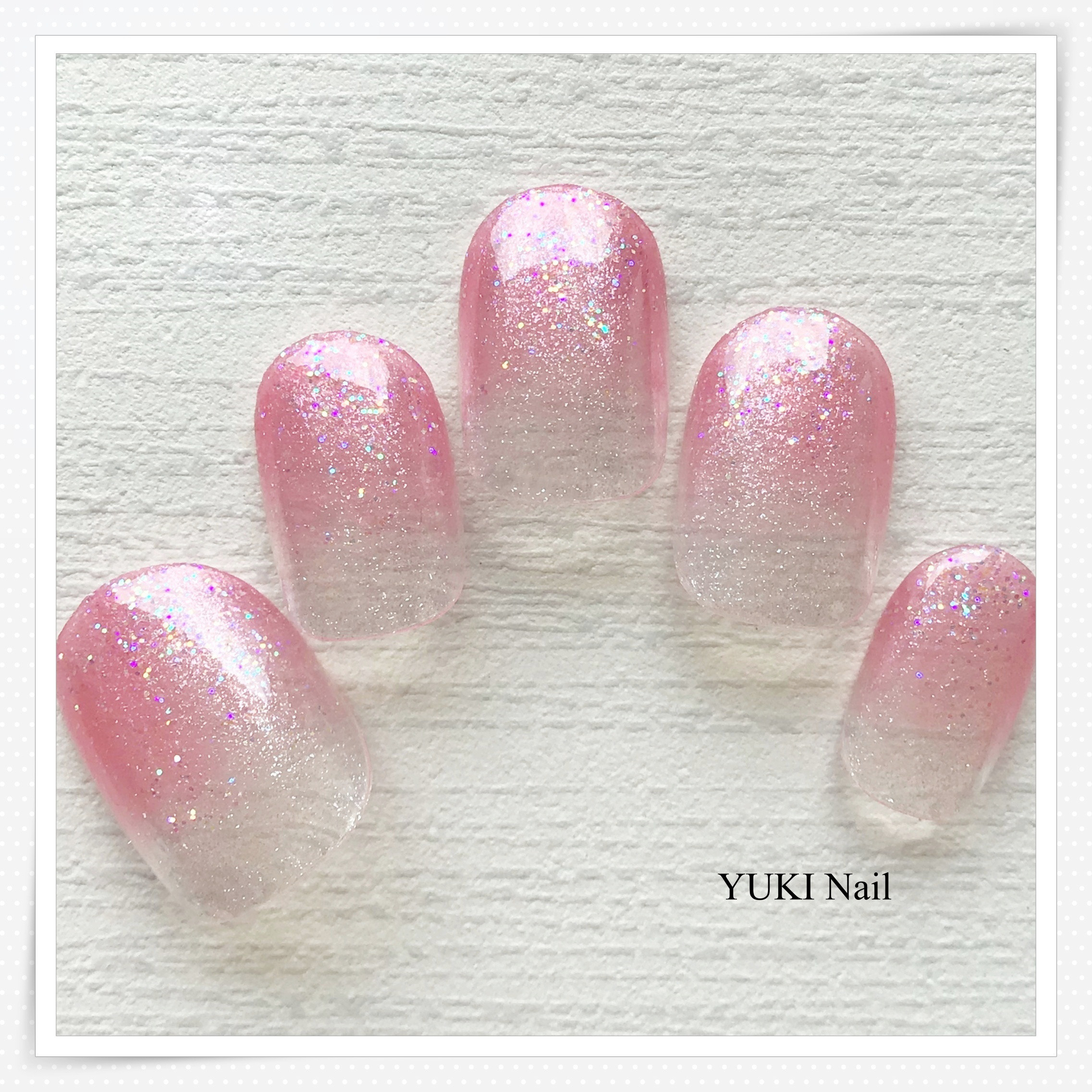 夏のピンクのグラデーションネイル ネイルチップ（つけ爪） yuki-nail