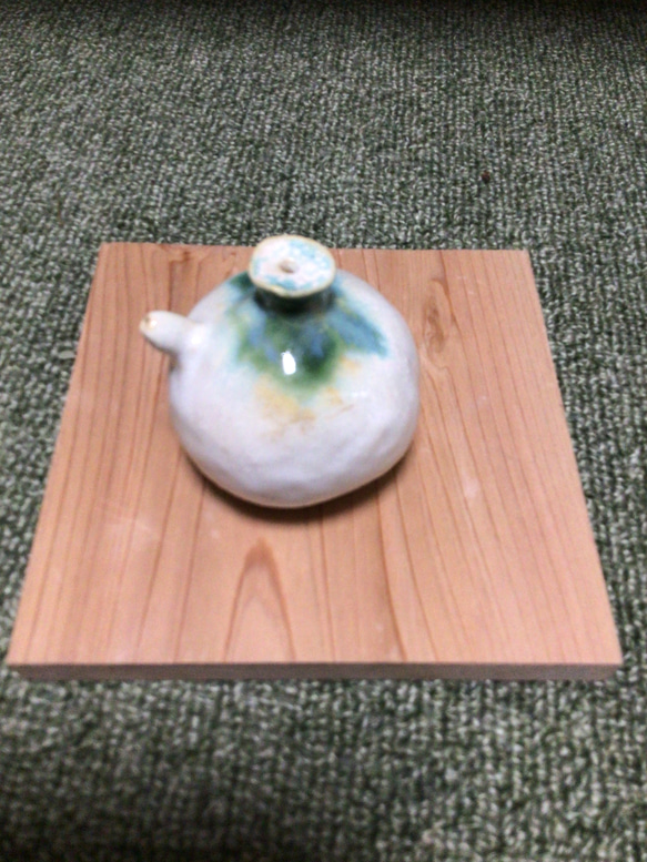 陶器水滴 1枚目の画像