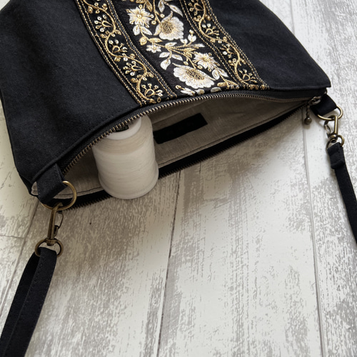 ソレイアード　帆布　インド刺繍リボン　トートバック　グラニーバッグ　3点 4523aea87ce4e686c52299ec8b0b8e