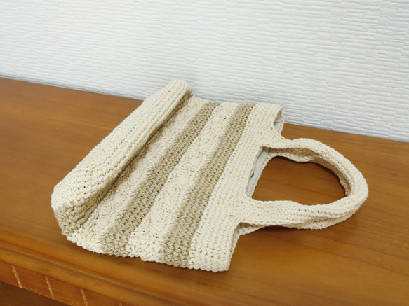 生成り綿麻手編みミニトートバッグ　松編み　 4枚目の画像