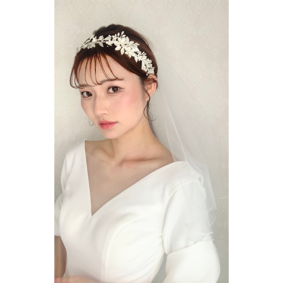 RE54  ウェディング ヘッドドレス　カチューシャ ブライダル ヘアアクセサリー 結婚式 前撮り 卒業式 5枚目の画像