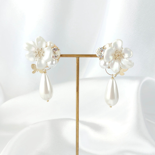 2way 麗しい艶 雫パールフラワー 痛くないイヤリング チタンピアス