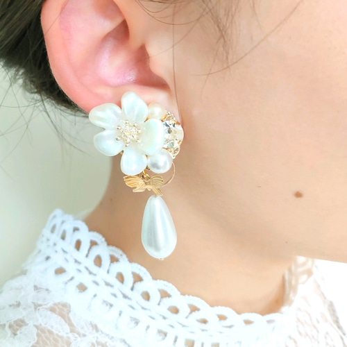 2way 麗しい艶 雫パールフラワー 痛くないイヤリング チタンピアス