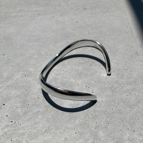   925 ウェーブ バングル j_231 925 ウェーブ バングル j_231 Wave バングル ブレスレット(S)925