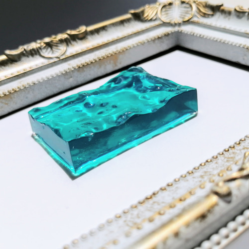 ターコイズブルーの海のインテリア / 置物 / 波 / オブジェ その他