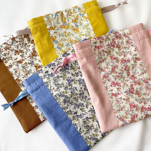 ❇︎ちょこっと巾着❇︎『リバティプリント』使用(moon moth) 巾着袋