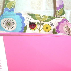 1600円➡1000円　レトロフラワーのお洒落なグラニーバッグ　　ピンクとオレンジのお花　肩掛け　 8枚目の画像