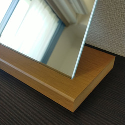 木枠の置き鏡 4枚目の画像