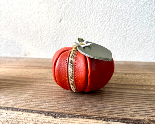 受注制作（製作期間約1週間）】イタリアンレザーの革みかんポーチ