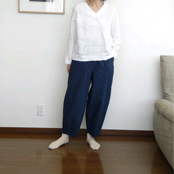 岡山デニムのコクーンパンツ　ネイビー 2枚目の画像
