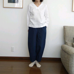 岡山デニムのコクーンパンツ　ネイビー 1枚目の画像