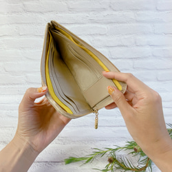 薄くて軽くて大容量なL字長財布  14枚カードポケット  牛革  シュリンクベージュ  日本製【スクイーズ】 4枚目の画像