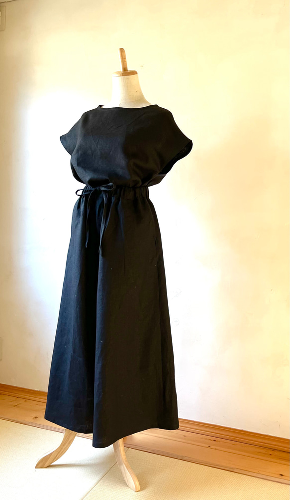 セミオーダー☆リネンのセットアップ　フレンチブラウスとワイドパンツ　ブラック　　　 6枚目の画像