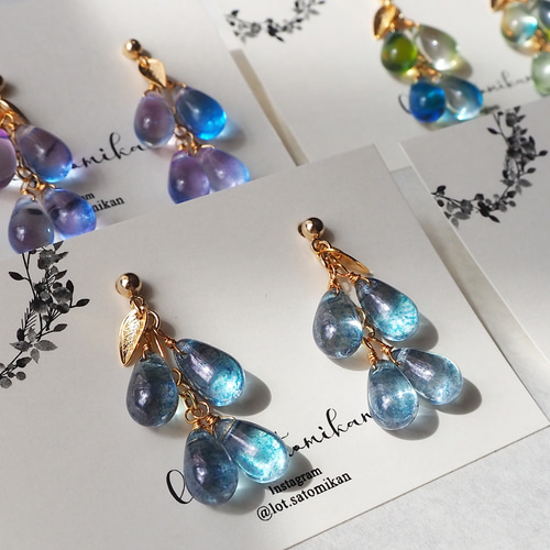 初夏 雨 レニーブルー 青 チェコガラスビーズ しずくピアス/イヤリング