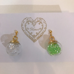 colorful cube pierce(light green＆white) MIX color 2枚目の画像