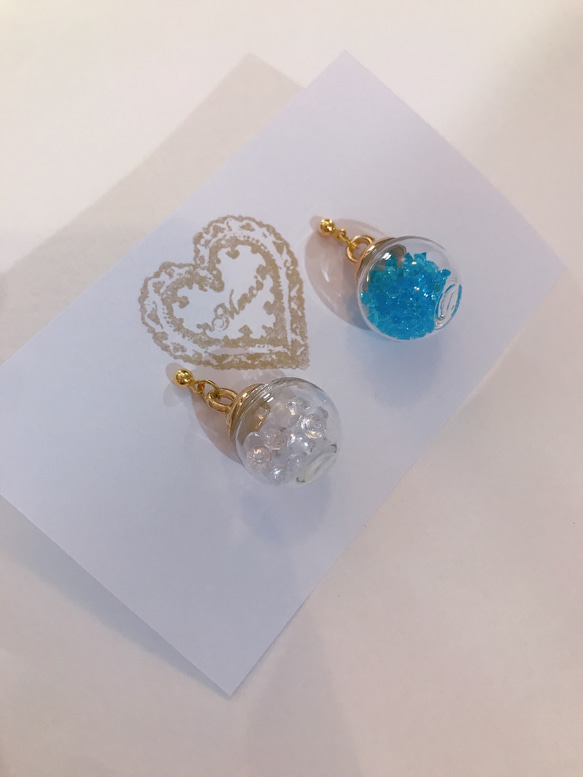 colorful cube pierce(blue＆white) MIX color 2枚目の画像