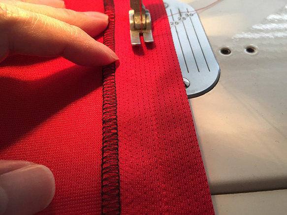 【1点もの・デザイン画付き】ベルト付きゴブラン織り切り替えドットクールニットシャツ型ワンピース（KOJI TOYODA） 9枚目の画像