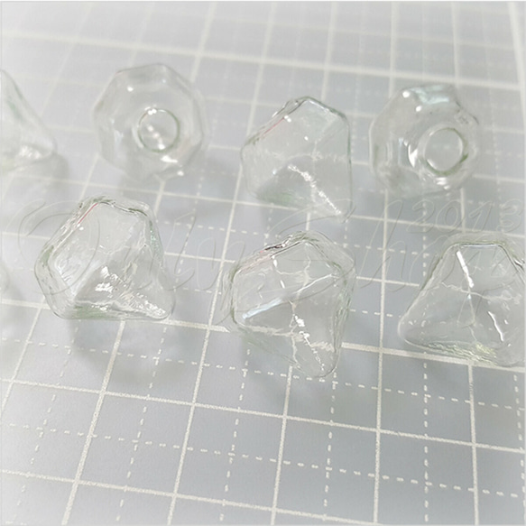 ★205F663-1【10個】ダイヤモンドの型 ガラス製ドーム★ 4枚目の画像