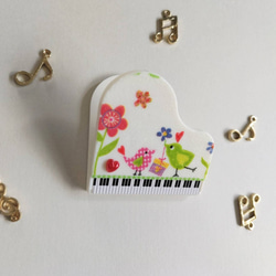 小鳥のピアノ型クリップ  ① 2枚目の画像