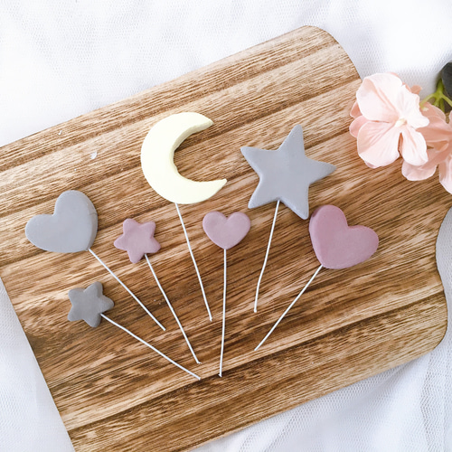 ハンドメイド☆オーダーページ　アイシングクッキー 風ケーキトッパー　推しケーキ ハンドメイド☆オーダーページ アイシングクッキー 風ケーキ