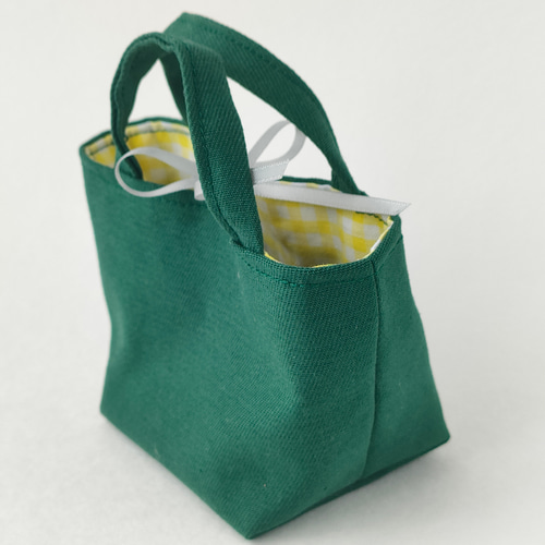 クリームソーダ刺繍のミニミニバッグ メロンソーダ その他バッグ かな