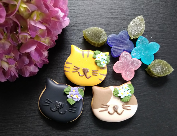 猫ちゃん好きに!猫ちゃんのお顔の紫陽花アイシングクッキー※白砂糖不