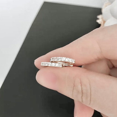 シルバーフープピアス ストーン付き ピアス ストーン付きフープピアス シルバーカラー ライン