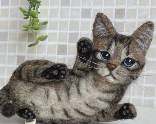羊毛フェルト　キジトラ(子猫) 羊毛フェルト 猫 キジトラ猫 子猫ちゃん キジトラ ねこ ネコ 猫