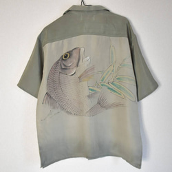 半袖 アロハシャツ オープンカラーシャツ 着物リメイク 鯛 タイ くすみグリーン 淡色 5枚目の画像