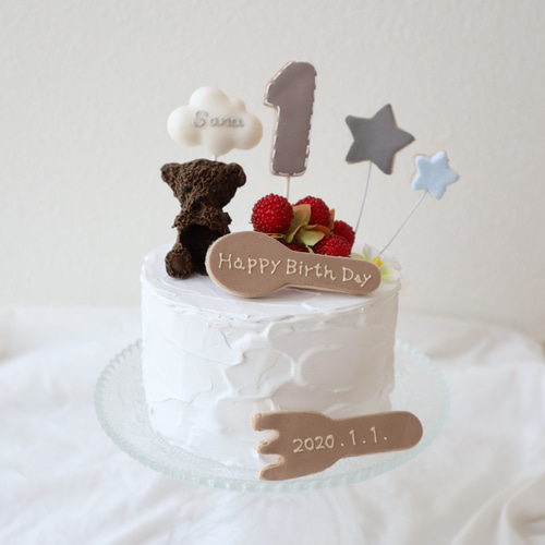 くまさんとナチュラル木苺のミニクレイケーキ☆1歳誕生日ケーキ
