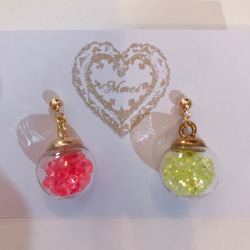colorful cube pierce(pink＆yellow) MIX color 2枚目の画像