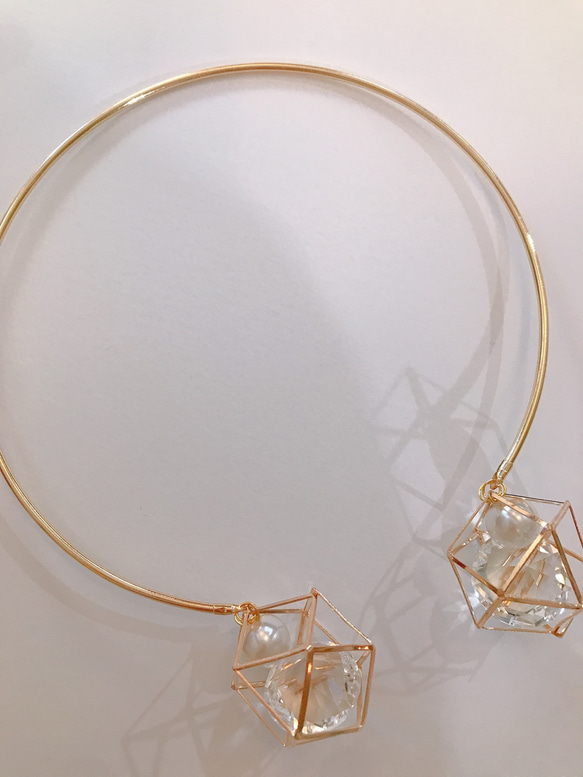 gold dodecagon charm choker 5枚目の画像