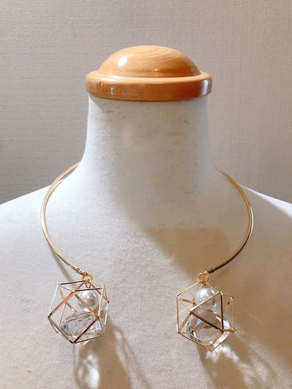 gold dodecagon charm choker 10枚目の画像