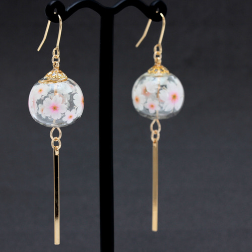 風鈴~桜~(641) ピアス/イヤリング/ノンホールピアス/樹脂ピアス ピアス 
