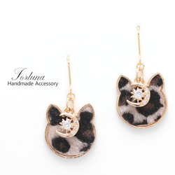 三日月ねこ(651) ピアス/イヤリング/ノンホールピアス/樹脂ピアス
