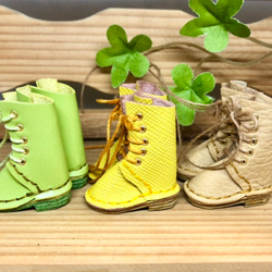 森き　ミニチュア編み上げブーツ　一足　miniature boots. 1枚目の画像