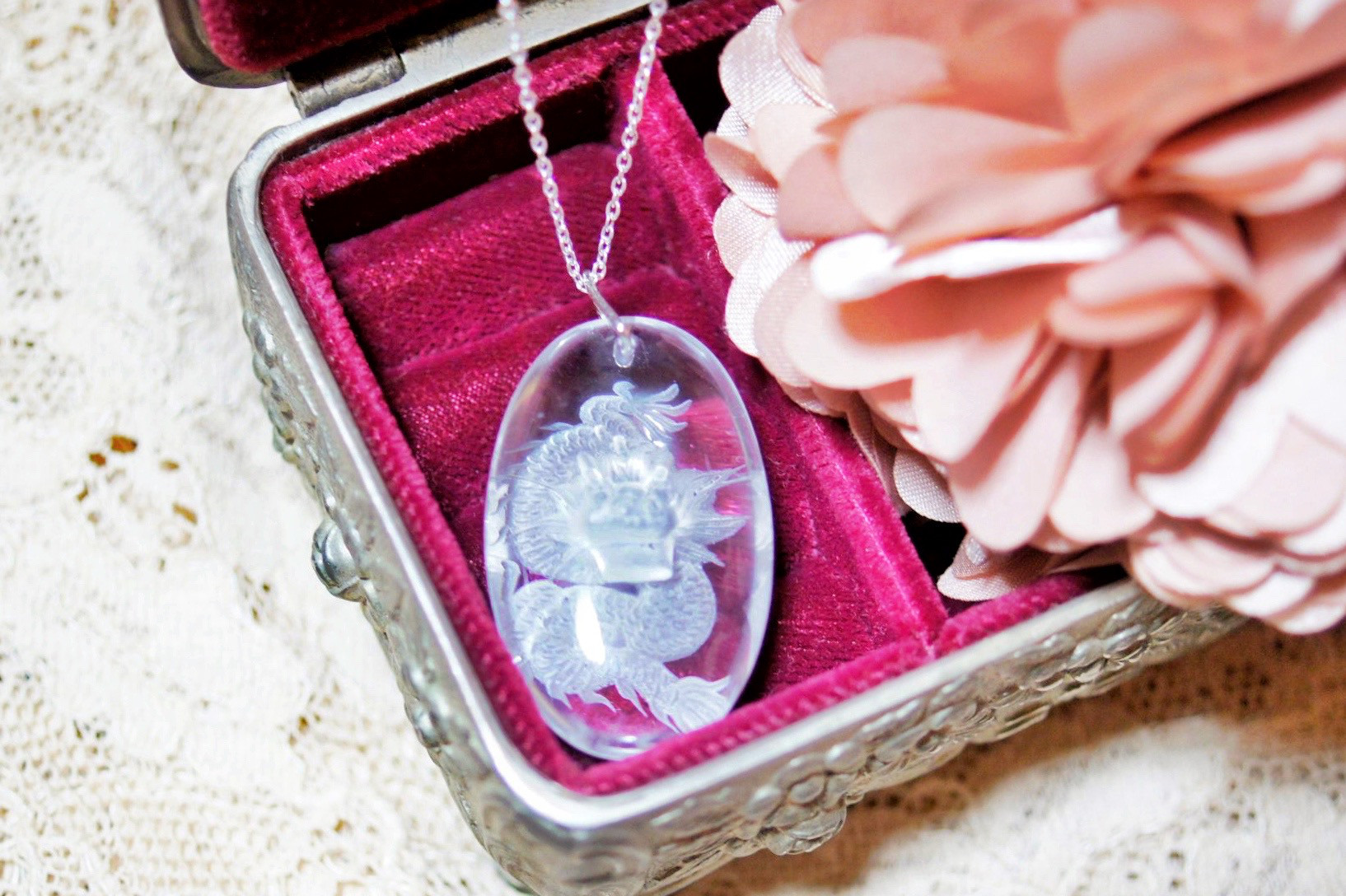 龍神が棲む水晶のsilver925お守りネックレス