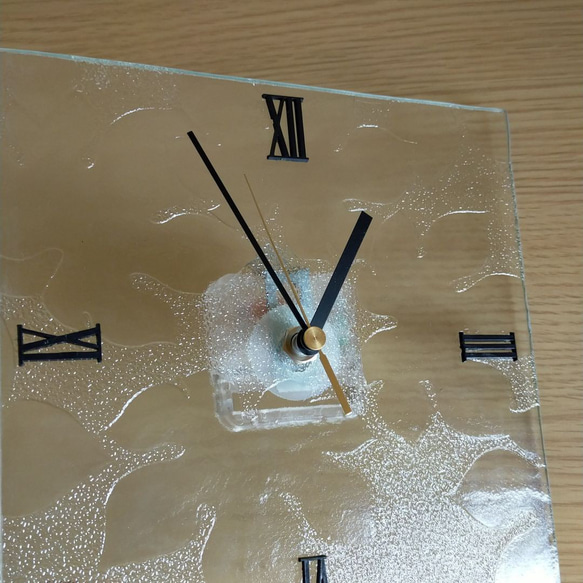 昭和ガラス　掛け時計　「大葉」　葉模様 8枚目の画像