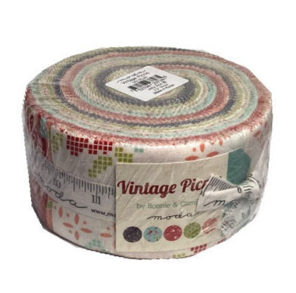 「Vintage Picnic」 ジェリーロール カットクロス moda 生地 Bonnie ＆ Camille 4,598円