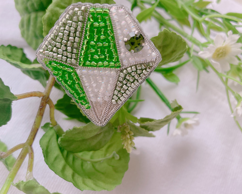 エンジェルアールミントグリーン ビーズ刺繍 エンジェルアールミントグリーン ビーズ刺繍