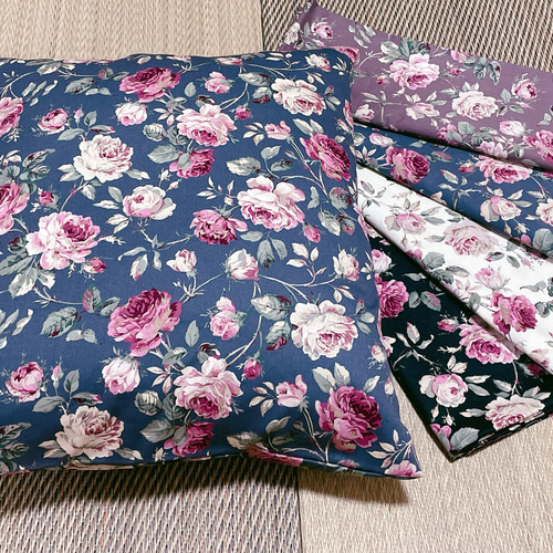 薔薇柄ロココ調 座布団カバー55×59cm銘仙判クラシカルガーデン：グレー
