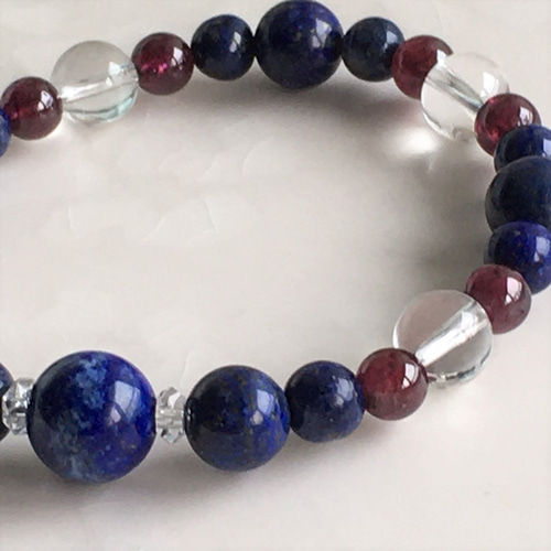 Creema限定 夏の福袋】ラピスラズリとガーネットのブレスレット＆水晶